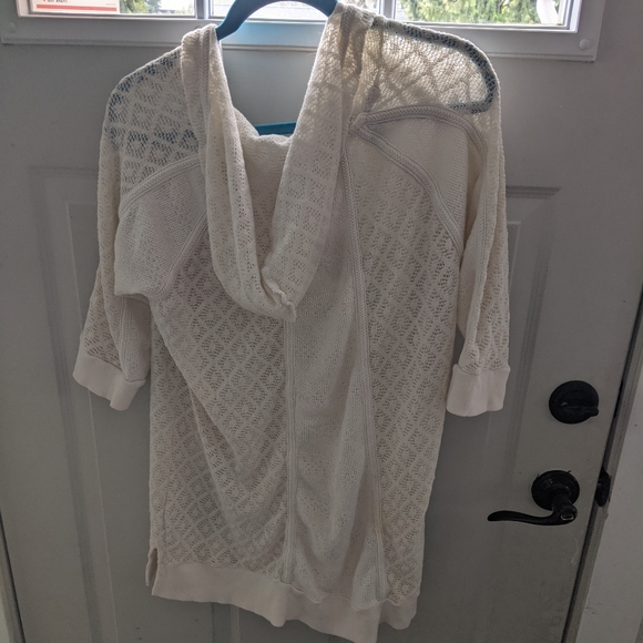 Anthropologie beach cover up - Picture 4 of 4